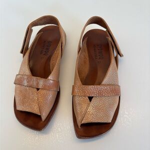 CYDWOQ Women's handmade leather sandals 37